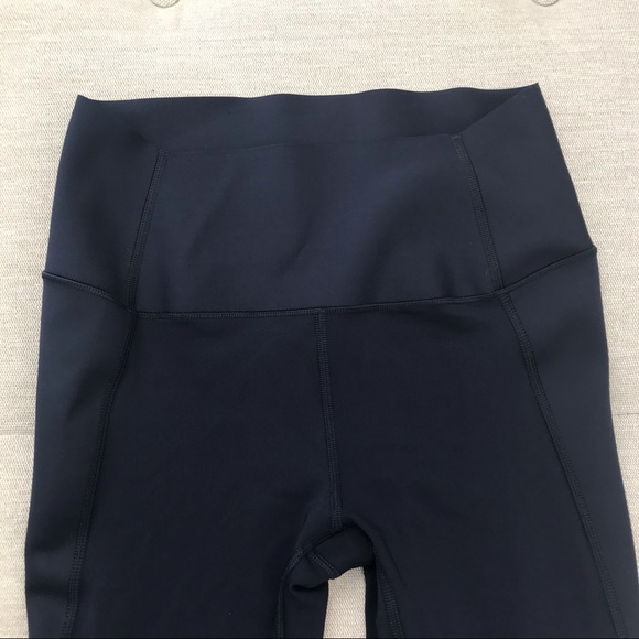 Gap Fit Sculpt Compression Hi-Rise Capri Legging Small, Like new condition - Picture 3 of 12